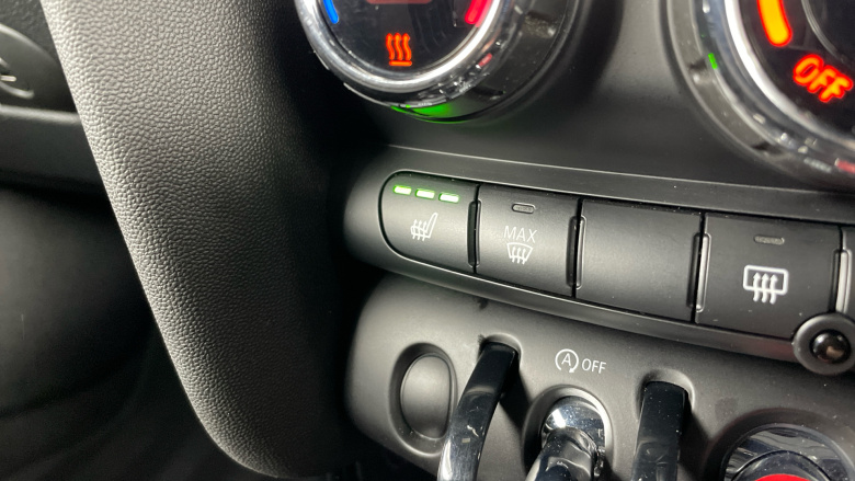 MINI Cooper 2.0 C Classic 2dr Auto Petrol Convertible